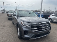 Used 2025  Ford Explorer Active 4WD at Maxx Loans near St&period; Adrian&comma; MI