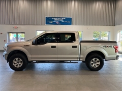 Used 2018  Ford F-150 XLT 4WD SuperCrew 5.5' Box at Maxx Loans near St. Adrian, MI