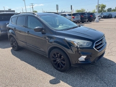 Used 2017 Ford Escape 4d SUV 4WD SE at Maxx Loans near St. Adrian, MI
