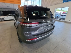 Used 2023  Jeep Grand Cherokee Laredo 4x4 at Maxx Loans near St&period; Adrian&comma; MI