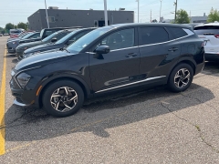 Used 2024 Kia Sportage LX FWD at Suburban Ford of Sterling Heights near Sterling Heights, MI