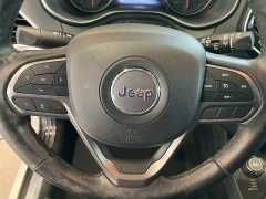 Used 2020  Jeep Cherokee Limited 4x4 at Maxx Loans near St. Adrian, MI