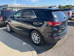 Used 2022 Chevrolet Equinox FWD 4dr LT w/1LT at Suburban Ford of Sterling Heights near Sterling Heights, MI