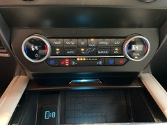 Used 2021 Ford Expedition Platinum 4x4 at Maxx Loans near ,