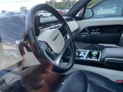 Used 2023  Land Rover Range Rover P530 SE SWB at Maxx Loans near St&period; Adrian&comma; MI