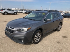 Used 2020 Subaru Outback 4d SUV AWD Premium at Maxx Loans near ,