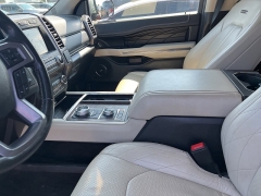 Used 2019 Ford Expedition Max 4d SUV 4WD Platinum at Suburban Ford of Sterling Heights near Sterling Heights, MI