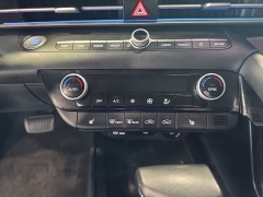 Used 2023  Hyundai Elantra Limited IVT at Maxx Loans near St&period; Adrian&comma; MI