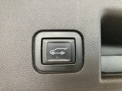 Used 2021 Chevrolet Equinox FWD 4dr LT w/1LT at Suburban Ford of Sterling Heights near Sterling Heights, MI