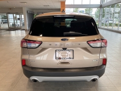Used 2020 Ford Escape 4d SUV AWD SE at Suburban Ford of Sterling Heights near Sterling Heights, MI