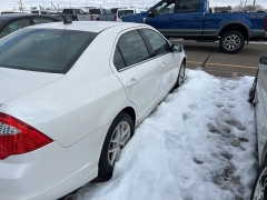 Used 2011  Ford Fusion 4d Sedan SEL at Maxx Loans near St&period; Adrian&comma; MI