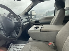 Used 2019 Ford Super Duty F-350 SRW 4WD Crew Cab Box at Maxx Loans near St. Adrian, MI