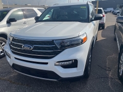 Used 2023 Ford Explorer XLT 4WD at Suburban Ford of Sterling Heights near Sterling Heights, MI