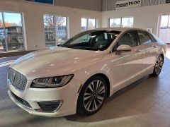 Used 2018  Lincoln MKZ Hybrid 4d Sedan Reserve at Maxx Loans near St&period; Adrian&comma; MI