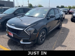 Used 2024 Kia Sportage LX FWD at Suburban Ford of Sterling Heights near Sterling Heights, MI