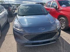 Used 2020 Ford Escape 4d SUV AWD SE at Suburban Ford of Sterling Heights near Sterling Heights, MI