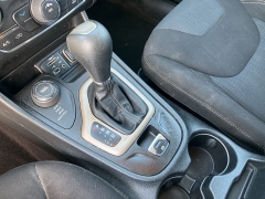 Used 2016 Jeep Cherokee 4WD 4dr Latitude at Maxx Loans near ,