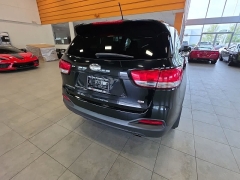 Used 2018  Kia Sorento L FWD at Maxx Loans near St&period; Adrian&comma; MI