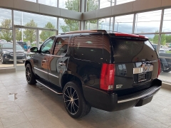 Used 2012 Cadillac Escalade 4d SUV AWD Luxury at Maxx Loans near ,