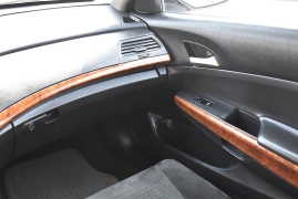 Used 2011 Honda Accord Sedan 4d EX 5spd at Auto Finance Center LLC near Woodbridge, VA