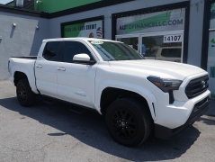 Used 2024  Toyota Tacoma 4WD SR5 Double Cab 6ft Bed AT at Auto Finance Center LLC near Woodbridge&comma; VA