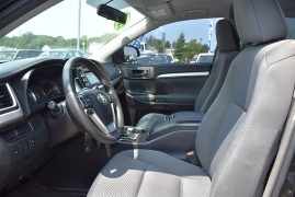 Used 2016  Toyota Highlander FWD 4dr V6 LE &lpar;Natl&rpar; at Auto Finance Center LLC near Woodbridge&comma; VA