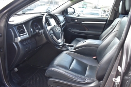 Used 2019  Toyota Highlander V6 AWD &lpar;Natl&rpar; at Auto Finance Center LLC near Woodbridge&comma; VA