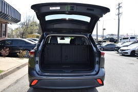 Used 2020  Toyota Highlander 4d SUV AWD XLE at Auto Finance Center LLC near Woodbridge&comma; VA