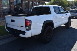 Used 2017  Toyota Tacoma Double Cab 5' Bed V6 4x4 &lpar;Natl&rpar; at Auto Finance Center LLC near Woodbridge&comma; VA