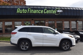 Used 2017  Toyota Highlander Hybrid Limited V6 AWD (Natl) at Auto Finance Center LLC near Woodbridge, VA