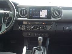 Used 2018  Toyota Tacoma Double Cab 5' Bed V6 4x4 &lpar;Natl&rpar; at Auto Finance Center LLC near Woodbridge&comma; VA