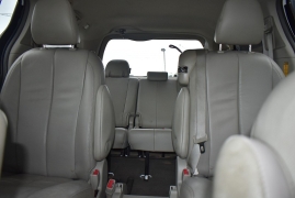 Used 2014  Toyota Sienna 5dr Van V6 FWD &lpar;Natl&rpar; at Auto Finance Center LLC near Woodbridge&comma; VA