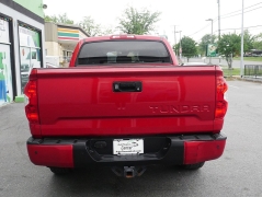 Used 2018  Toyota Tundra 4WD CrewMax 5&period;5' Bed 5&period;7L FFV &lpar;Natl&rpar; at Auto Finance Center LLC near Woodbridge&comma; VA