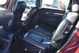 Used 2015  Toyota Highlander 4d SUV FWD XLE at Auto Finance Center LLC near Woodbridge, VA