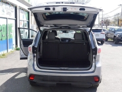 Used 2015  Toyota Highlander FWD 4dr V6 Limited &lpar;Natl&rpar; at Auto Finance Center LLC near Woodbridge&comma; VA