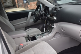 Used 2011  Toyota Highlander FWD 4dr V6 &lpar;Natl&rpar; at Auto Finance Center LLC near Woodbridge&comma; VA