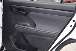 Used 2023  Toyota Highlander AWD &lpar;Natl&rpar; at Auto Finance Center LLC near Woodbridge&comma; VA