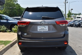 Used 2017 Toyota Highlander 4d SUV FWD LE Plus at Auto Finance Center LLC near Woodbridge, VA