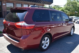 Used 2016  Toyota Sienna 5dr Van LE FWD &lpar;Natl&rpar; at Auto Finance Center LLC near Woodbridge&comma; VA