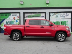 Used 2018  Toyota Tundra 4WD CrewMax 5&period;5' Bed 5&period;7L FFV &lpar;Natl&rpar; at Auto Finance Center LLC near Woodbridge&comma; VA