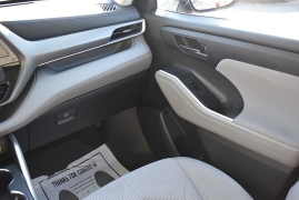 Used 2022 Toyota Highlander LE AWD at Auto Finance Center LLC near Woodbridge, VA