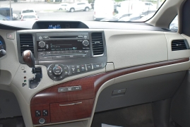 Used 2014  Toyota Sienna 5dr Van V6 FWD &lpar;Natl&rpar; at Auto Finance Center LLC near Woodbridge&comma; VA