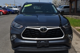 Used 2020  Toyota Highlander 4d SUV AWD XLE at Auto Finance Center LLC near Woodbridge&comma; VA