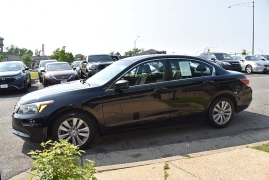 Used 2011 Honda Accord Sedan 4d EX 5spd at Auto Finance Center LLC near Woodbridge, VA