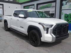 Used 2022  Toyota Tundra 4WD Limited CrewMax 6.5ft Bed at Auto Finance Center LLC near Woodbridge, VA