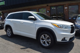 Used 2016 Toyota Highlander 4d SUV FWD LE Plus at Auto Finance Center LLC near Woodbridge, VA