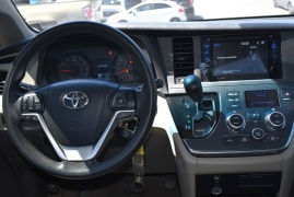 Used 2016  Toyota Sienna 5dr Van LE FWD &lpar;Natl&rpar; at Auto Finance Center LLC near Woodbridge&comma; VA