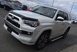 Used 2017  Toyota 4Runner 4WD &lpar;Natl&rpar; at Auto Finance Center LLC near Woodbridge&comma; VA