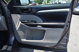 Used 2017 Toyota Highlander 4d SUV FWD LE Plus at Auto Finance Center LLC near Woodbridge, VA