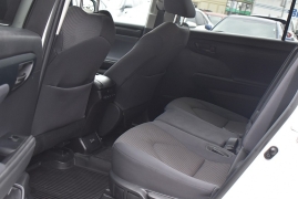 Used 2023  Toyota Highlander FWD &lpar;Natl&rpar; at Auto Finance Center LLC near Woodbridge&comma; VA
